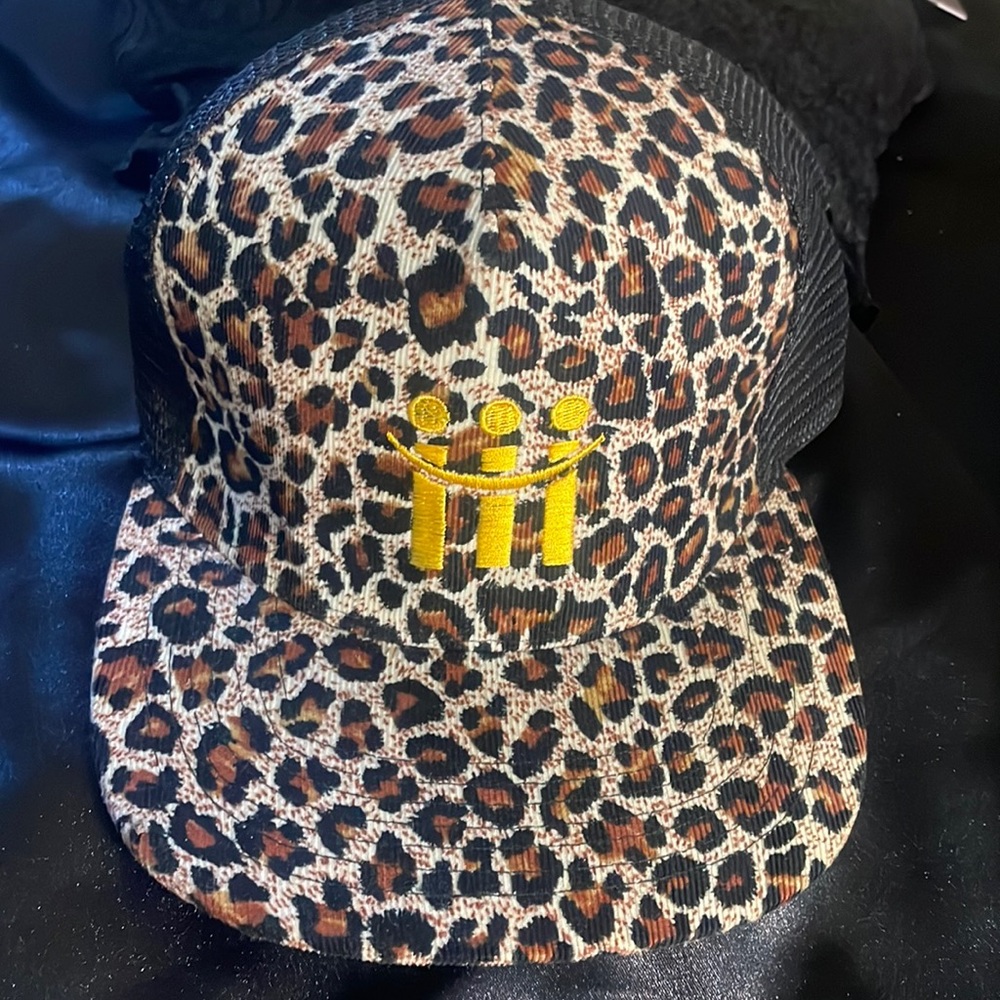Leopard mesh ball cap